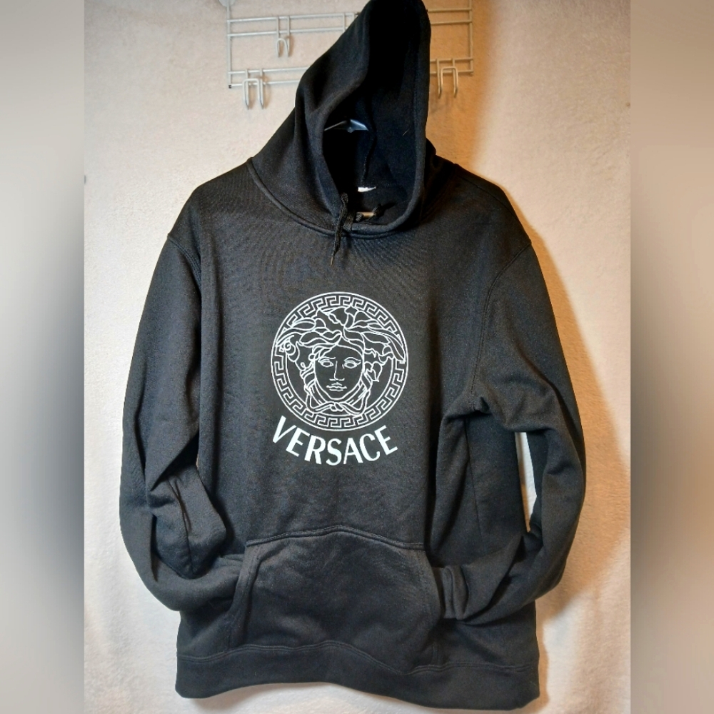 UNBRANDED VERSACE MEN'S LONG SLEEVE PULLOVER HOODIE SWEATSHIRT BLACK SIZE XL